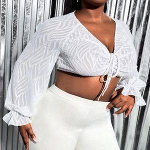 Plus Ruffle Sleeve Crop Top